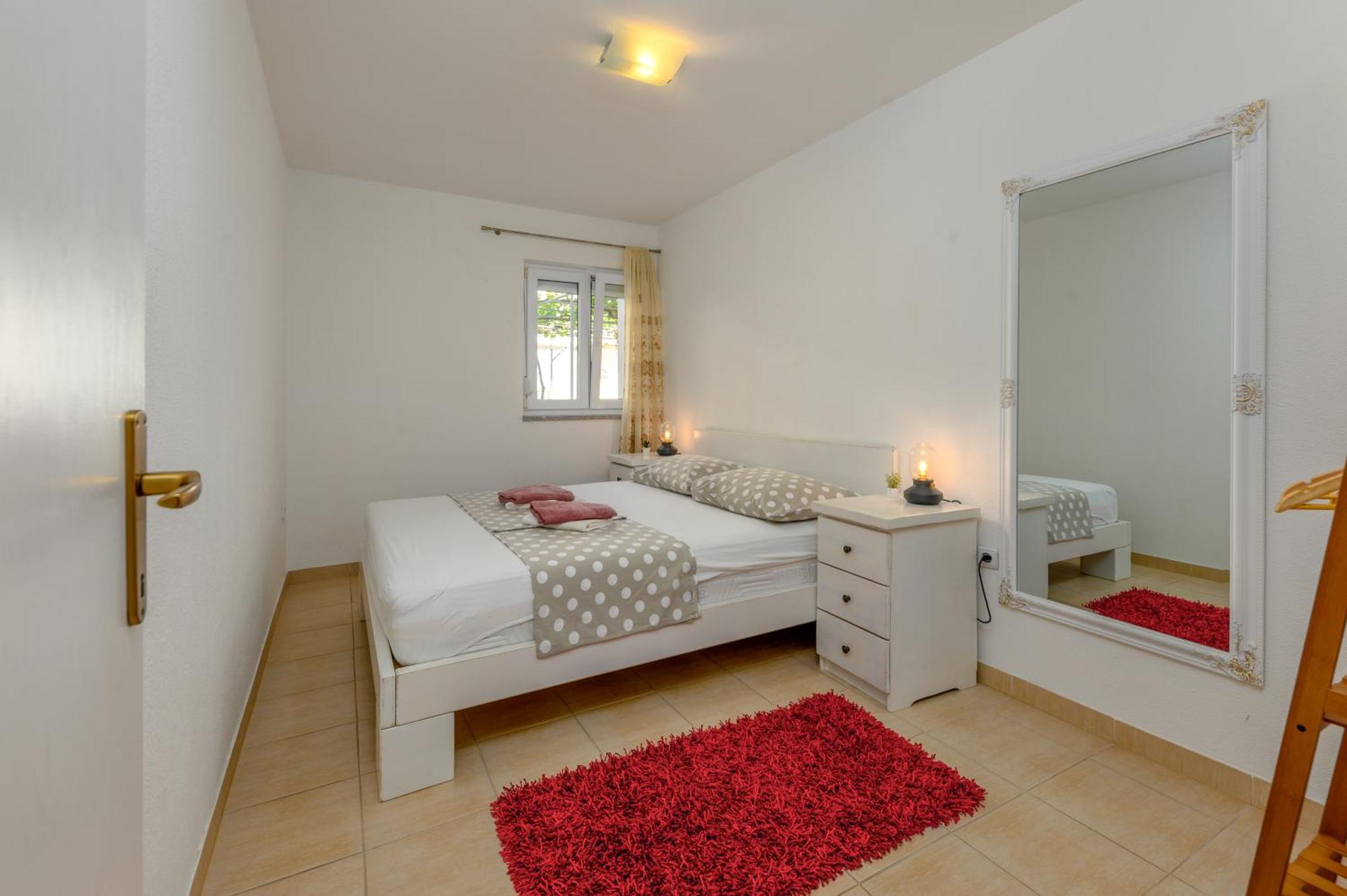 Apartments Filipovic Makarska Buitenkant foto