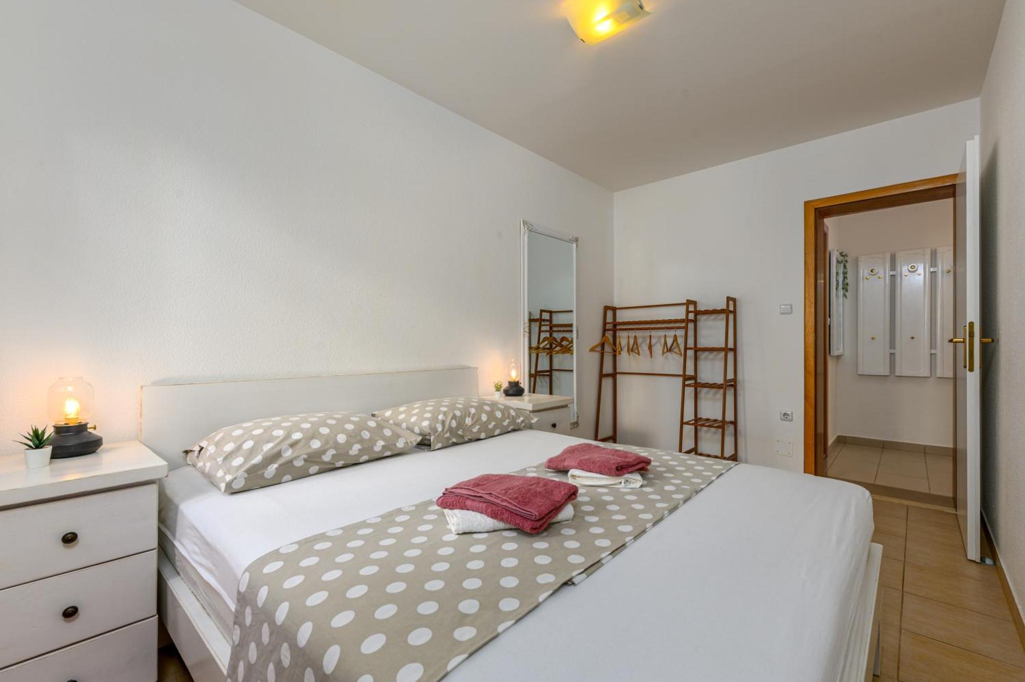 Apartments Filipovic Makarska Buitenkant foto