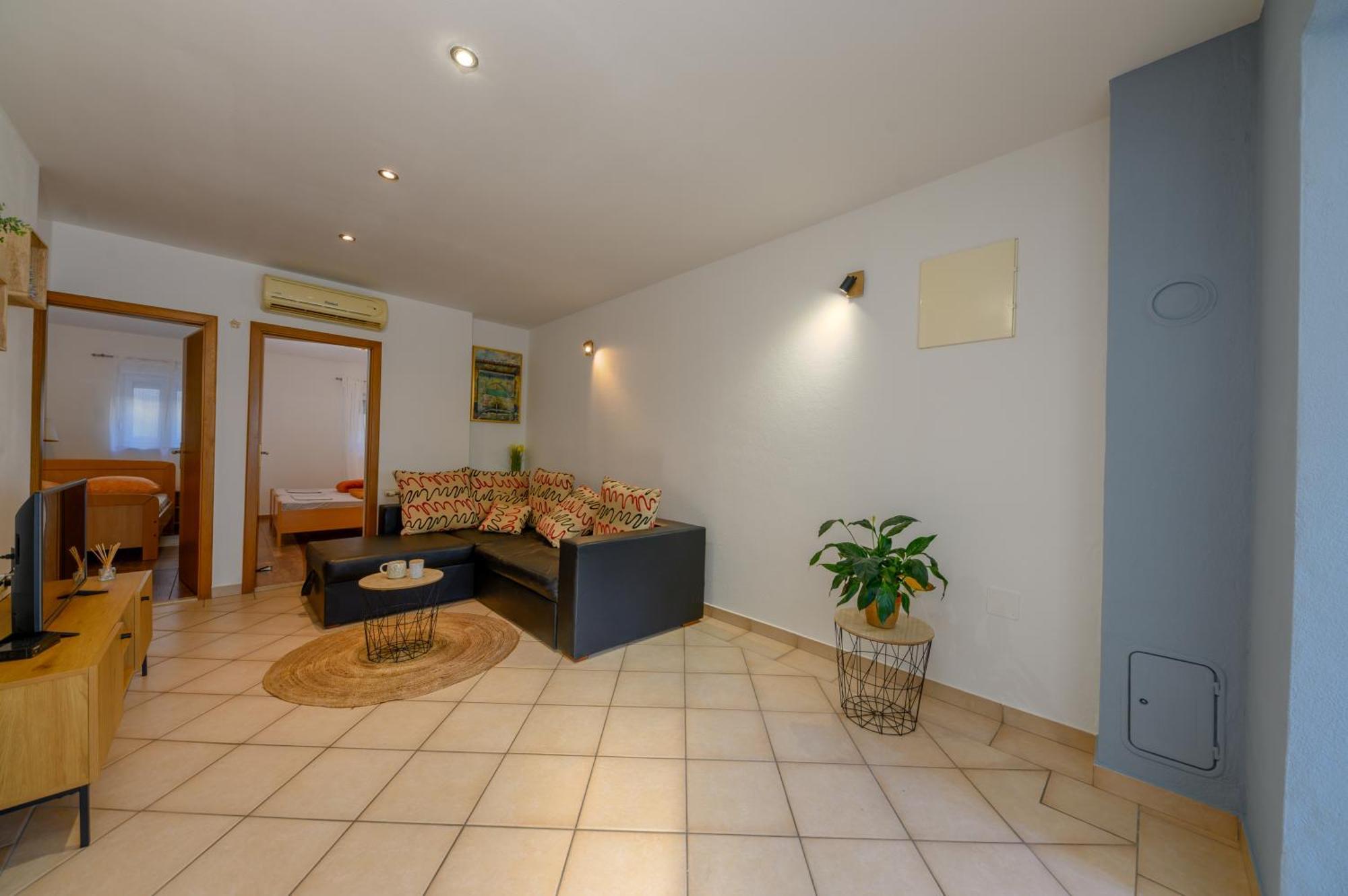 Apartments Filipovic Makarska Buitenkant foto