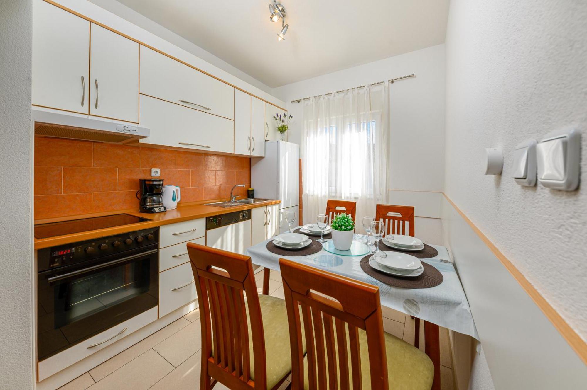 Apartments Filipovic Makarska Buitenkant foto