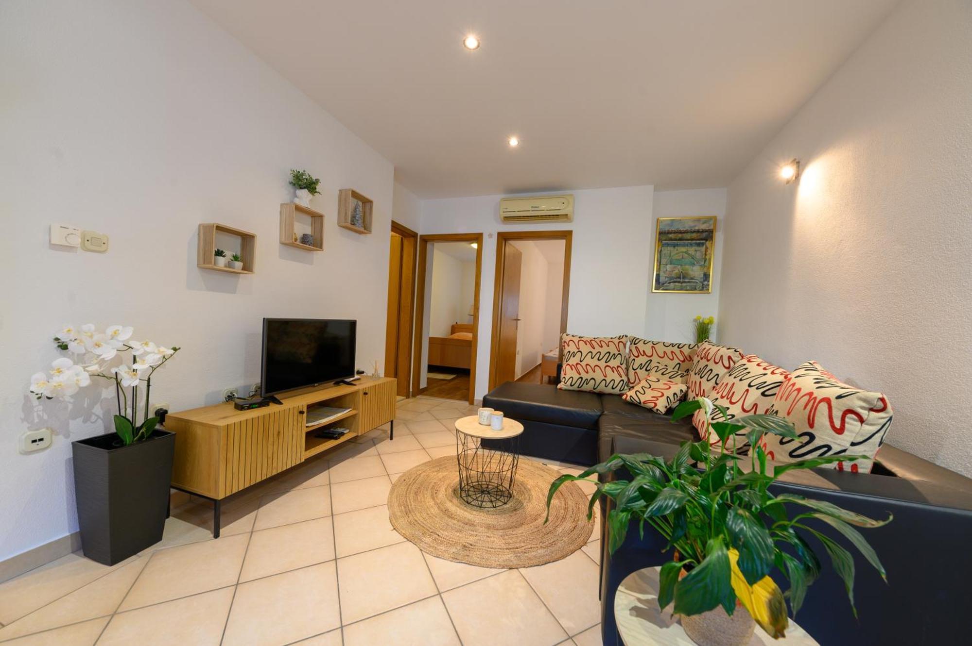 Apartments Filipovic Makarska Buitenkant foto